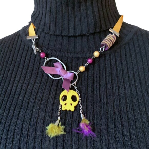 3x35$ 💀 Handmade - Skull short necklace - ruban bead feather -yellow purple - Picture 2 of 10